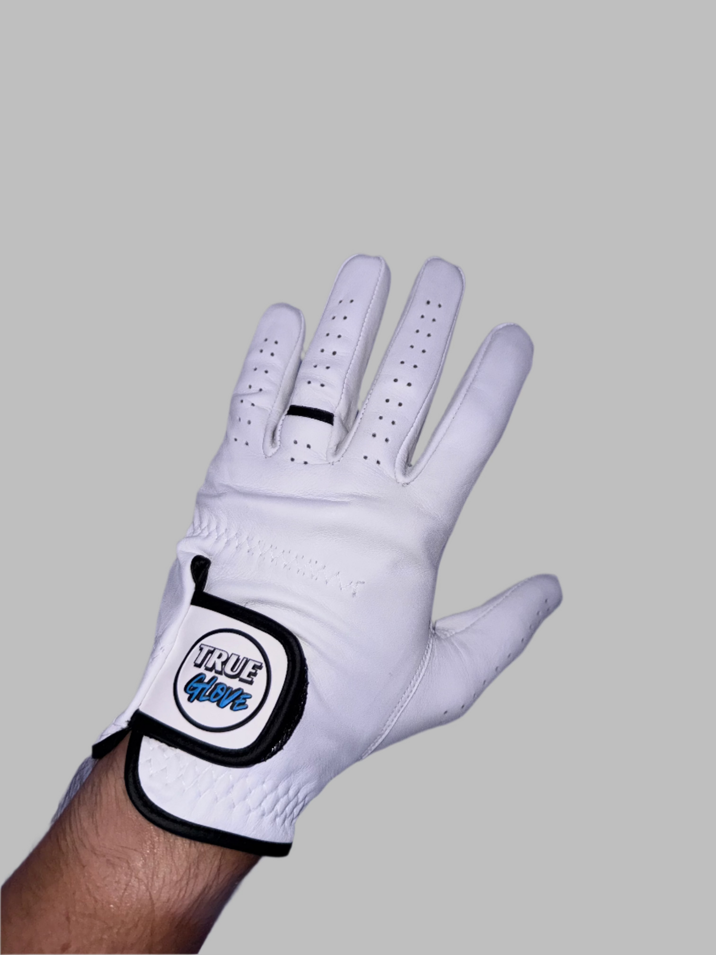 True Glove – The Golf Glove with a Printed Wedding Ring